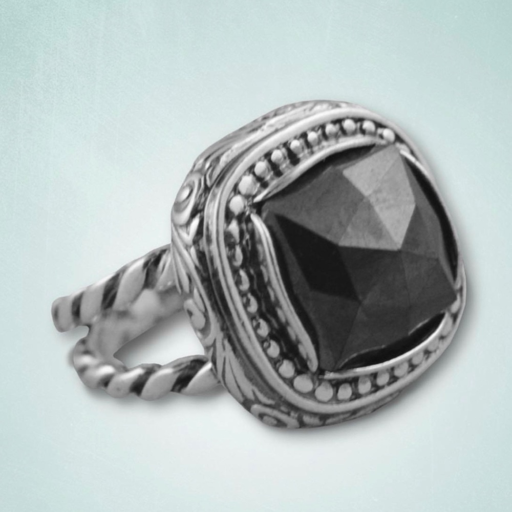 Opulenza Sterling .925 solid silver hematite ring.  Size 8